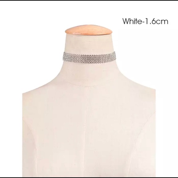 Crystal Rhinestone Choker Necklace - Picture 2 of 4